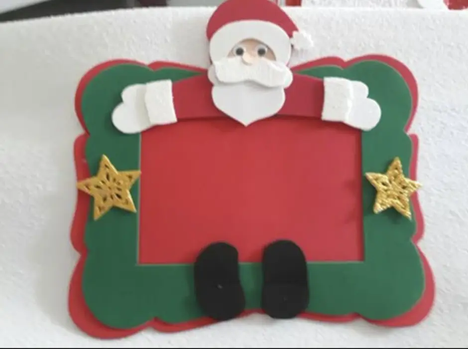 Kids Craft Time: Make a Christmas Photo Frame! 🖼️🎄✨