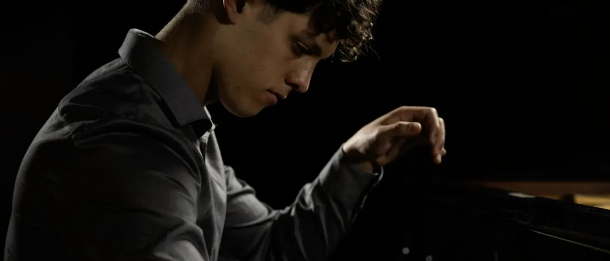 🎹✨🎬 “The piano tells stories” — film-like narratives through music (from Bach to today)