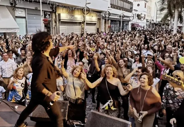 ARRECIFE (EVENT 3/3) 🎶 “La Plazuela” stage: another live-music point in the same central circuit