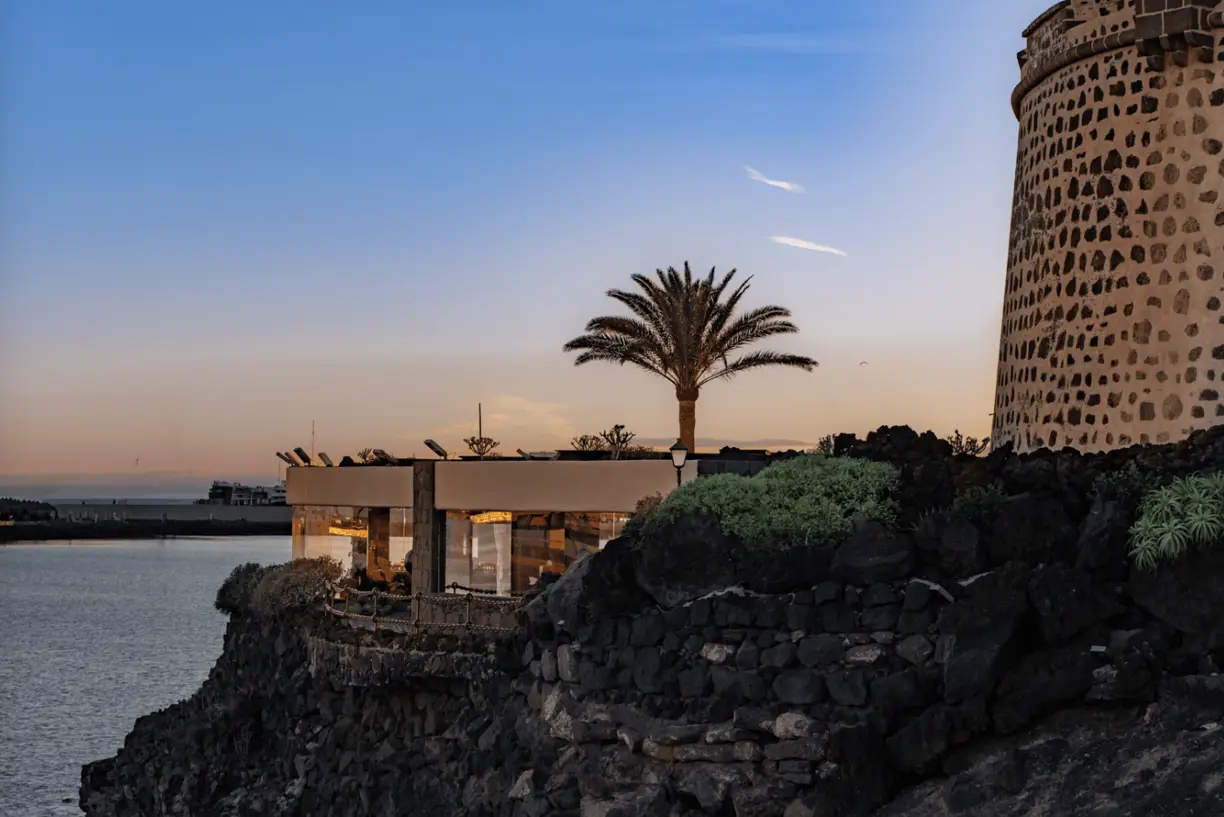 Special Dinner at Castillo de San José — Valentine’s Edition (Arrecife)