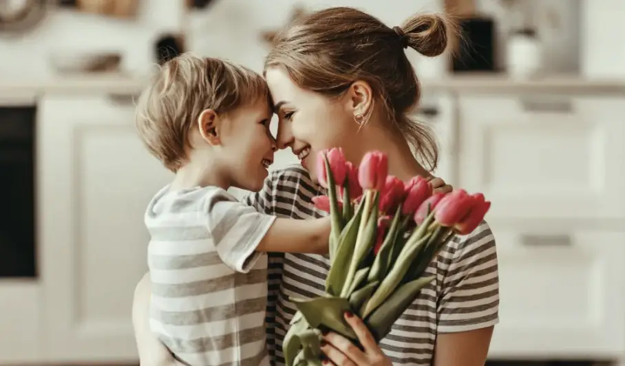 Mother’s Day Kids Workshop Party with Aurora & Ariel