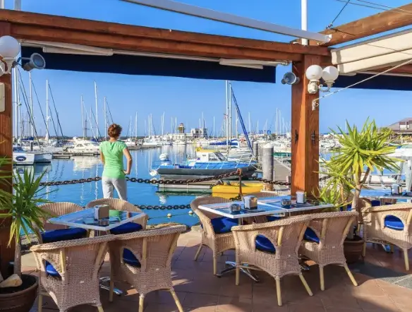 Marina Rubicón Market — Playa Blanca photo 3