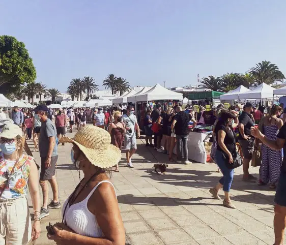 Teguise Market – Sunday in La Villa photo 3