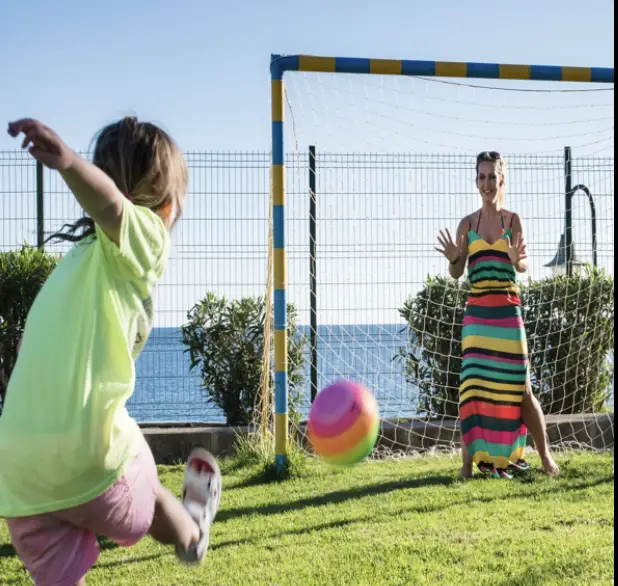 Children's Games & Workshops