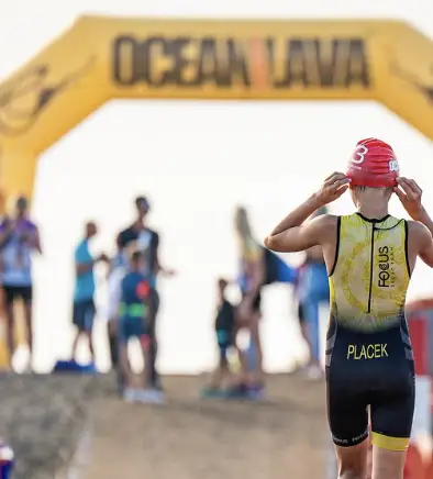 Ocean Lava Lanzarote 2026: triathlon in Puerto del Carmen photo 2